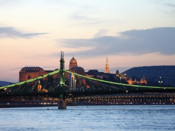 Liberty Bridge. Photographer: Enrique F. de la Calle