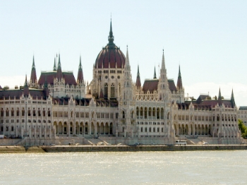 Hungarian Parliament. Photographer: Enrique F. de la Calle