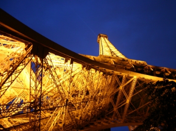 Eiffel Tower. Photographer: Enrique F. de la Calle