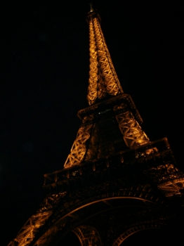 Eiffel Tower. Photographer: Enrique F. de la Calle