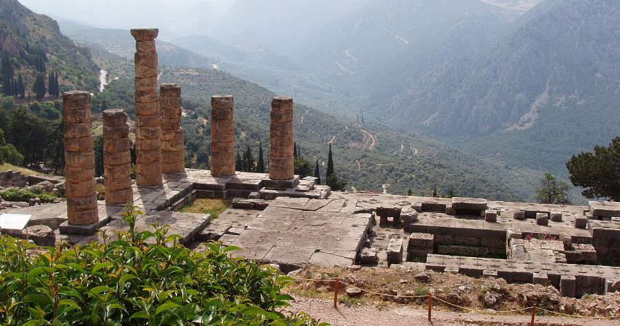 Templo de Apolo en Delfos